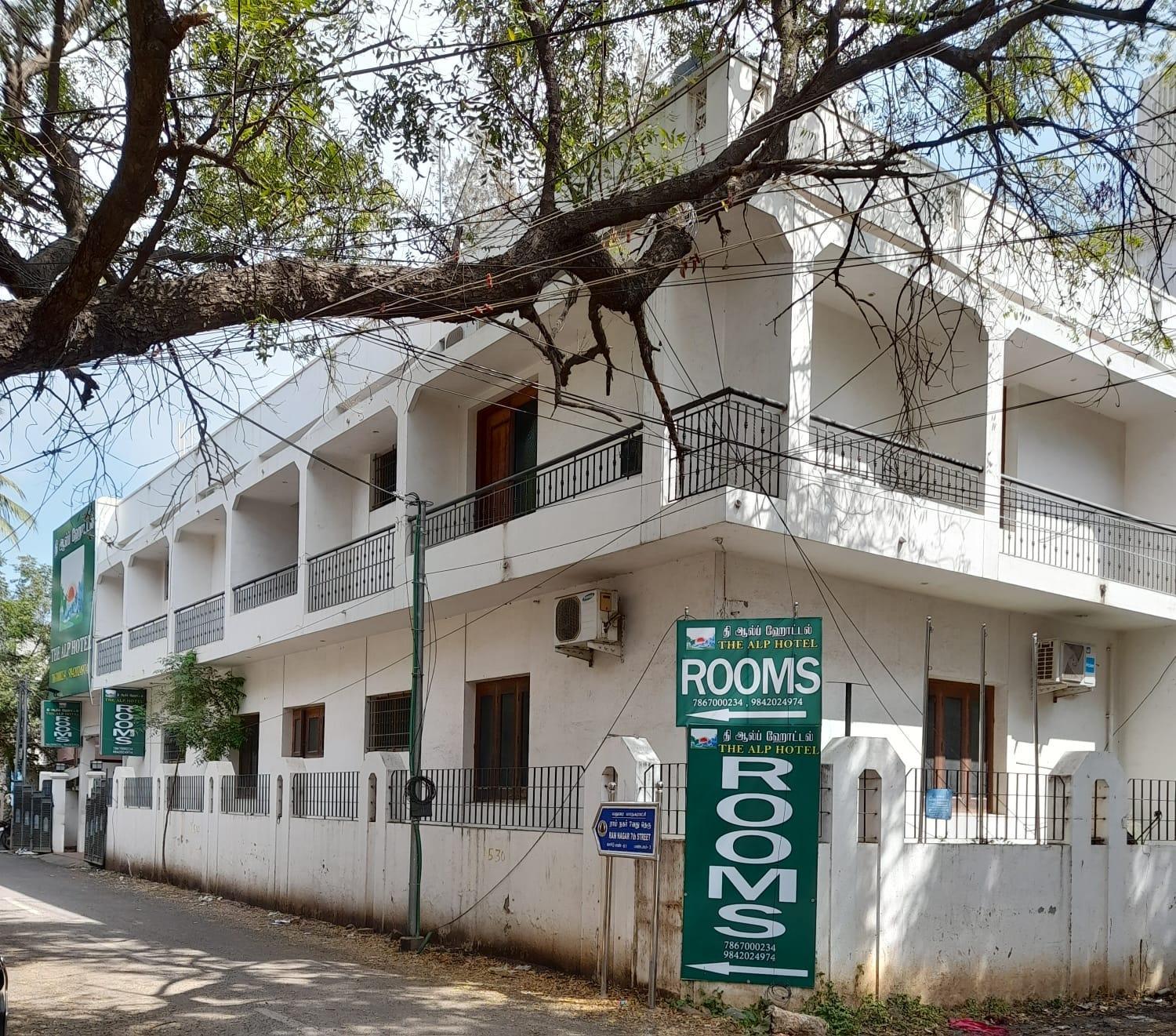 The Alp Hotel Bypass Road Madurai Bagian luar foto